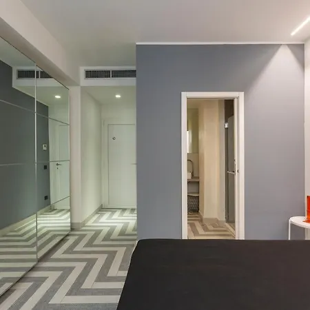 Apartment Armani House, Superior In Center *
